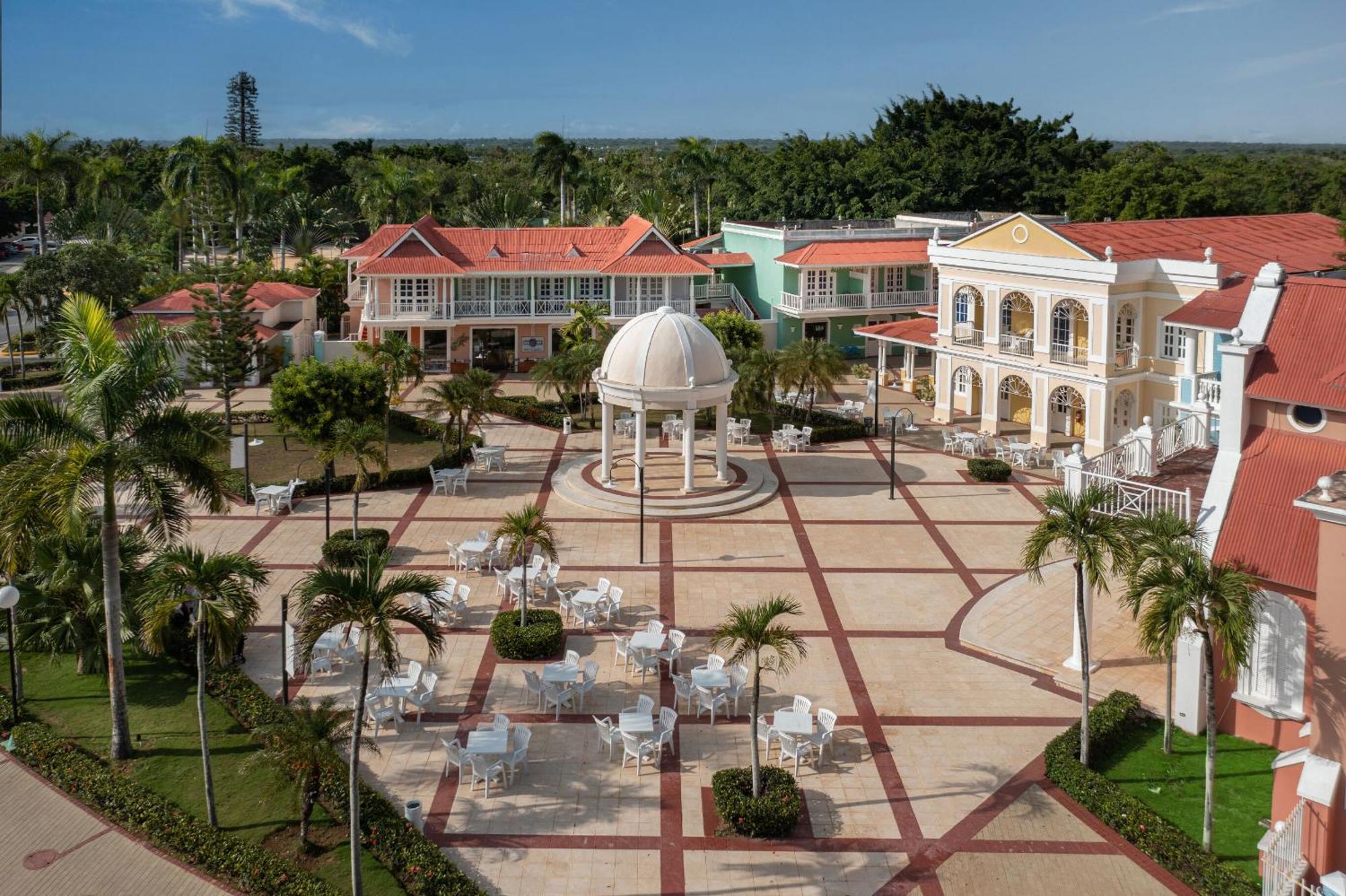 Bahia Principe Luxury Bouganville (Adults Only) Soco Exterior photo